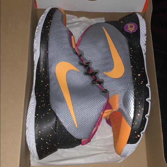 Nike Other - NIB Nike KD Trey 5 III Lmtd